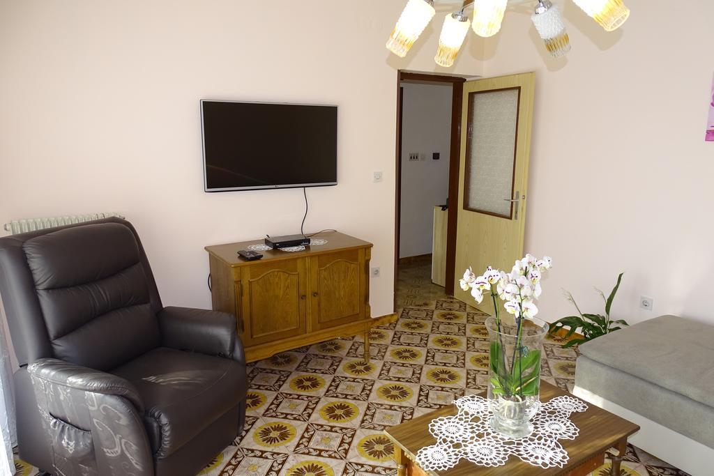 Apartment Parenzana Bibali 65 A 52460-ブイェ エクステリア 写真