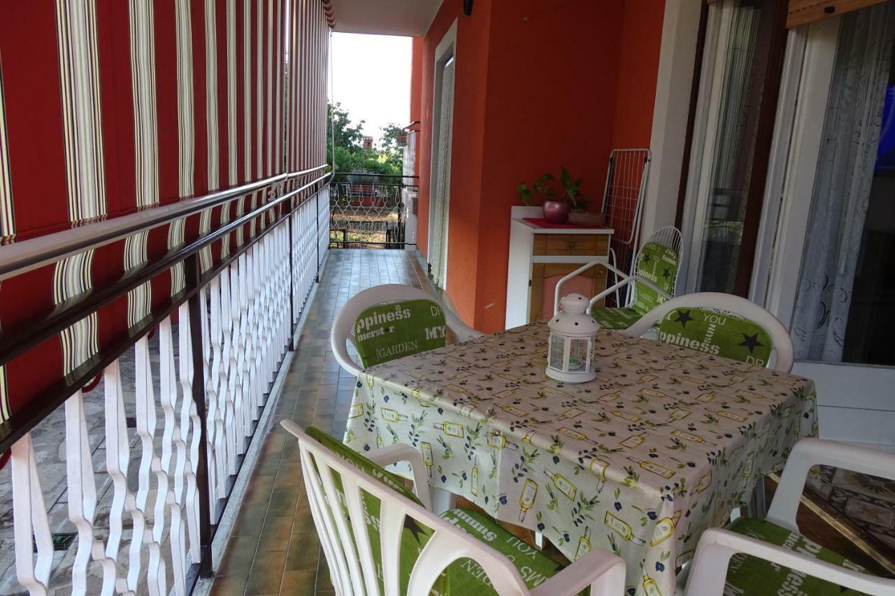 Apartment Parenzana Bibali 65 A 52460-ブイェ エクステリア 写真