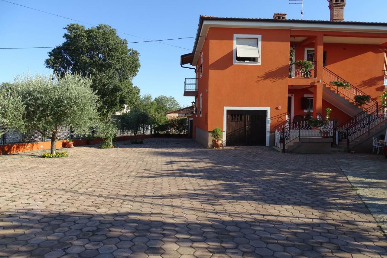 Apartment Parenzana Bibali 65 A 52460-ブイェ エクステリア 写真